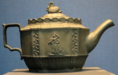 Castleford ware teapot, basalt ware, c. 1785, Dayton Art Institute