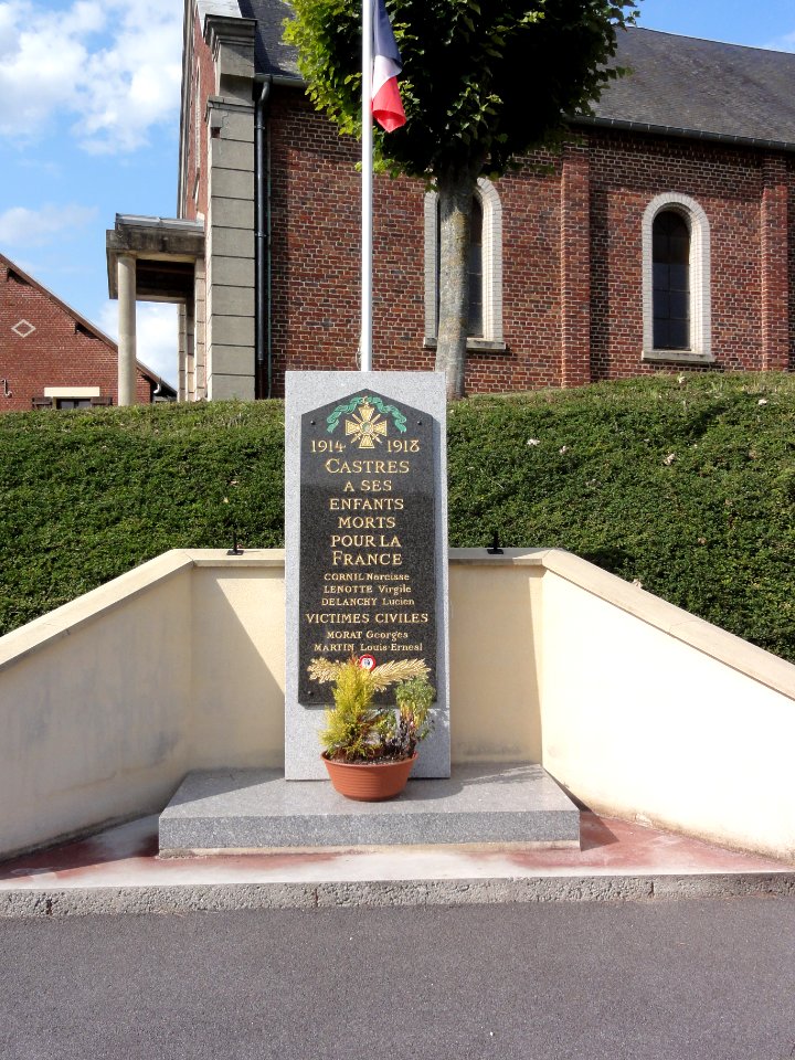 Castres (Aisne) monument aux morts