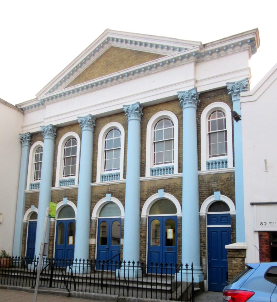 Castlehold Baptist Church, High Street, Newport, Isle of Wight (May 2016) (4)