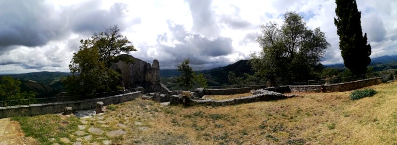 Castello di Canossa 67