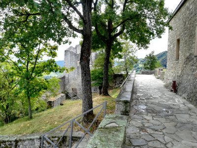 Castello di Canossa 52