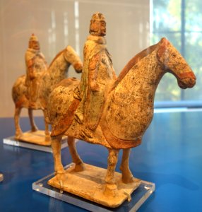 Cavalryman on armoured horse, China, Northern Wei dynasty, c. 500-534, earthenware - Royal Ontario Museum - DSC04074