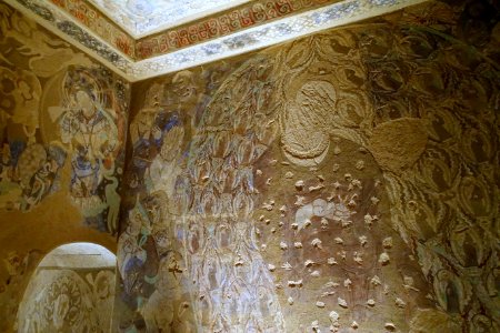 Cave with the Ring-Bearing Doves, Kizil, Cave 123, 431-533 AD, wall paintings, view 4 - Ethnological Museum, Berlin - DSC01810