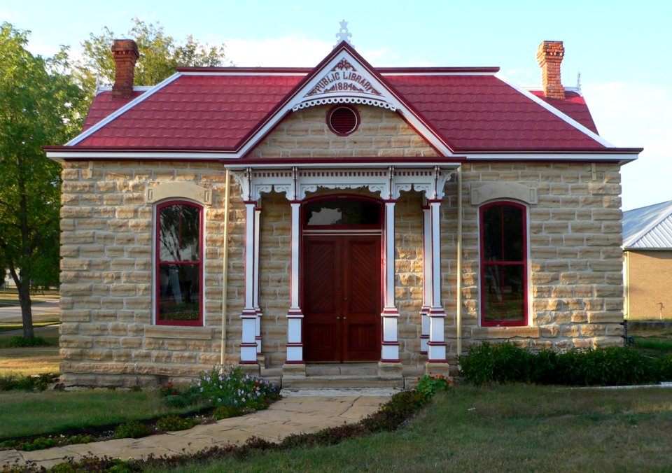 Cawker City old library from S 1
