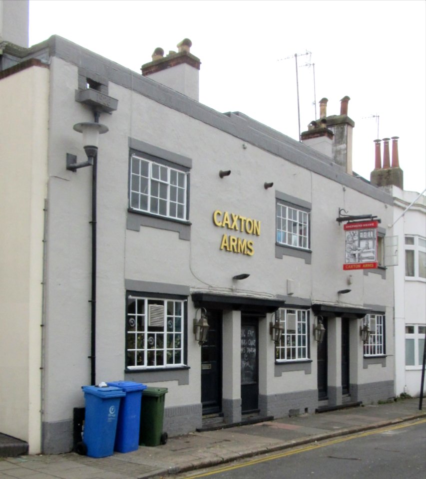 Caxton Arms pub, 36 North Gardens, Brighton (December 2016) (1)