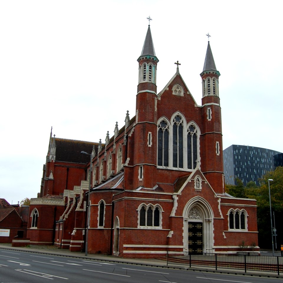 Cathedral of St John the Evangelist (RC), Bishop Crispian Way, Portsmouth (October 2017) (8)