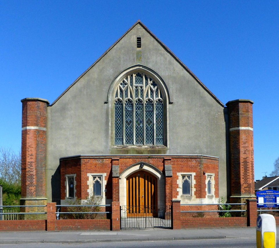Caterham Methodist Church, Coulsdon Road, Caterham (April 2013) (5)