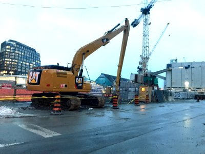 Caterpillar 327F