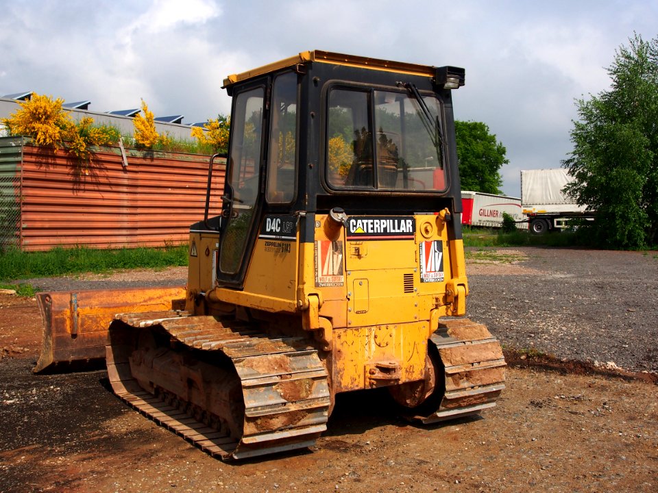 Caterpillar D4C LGP at Zweibrucken, pic2