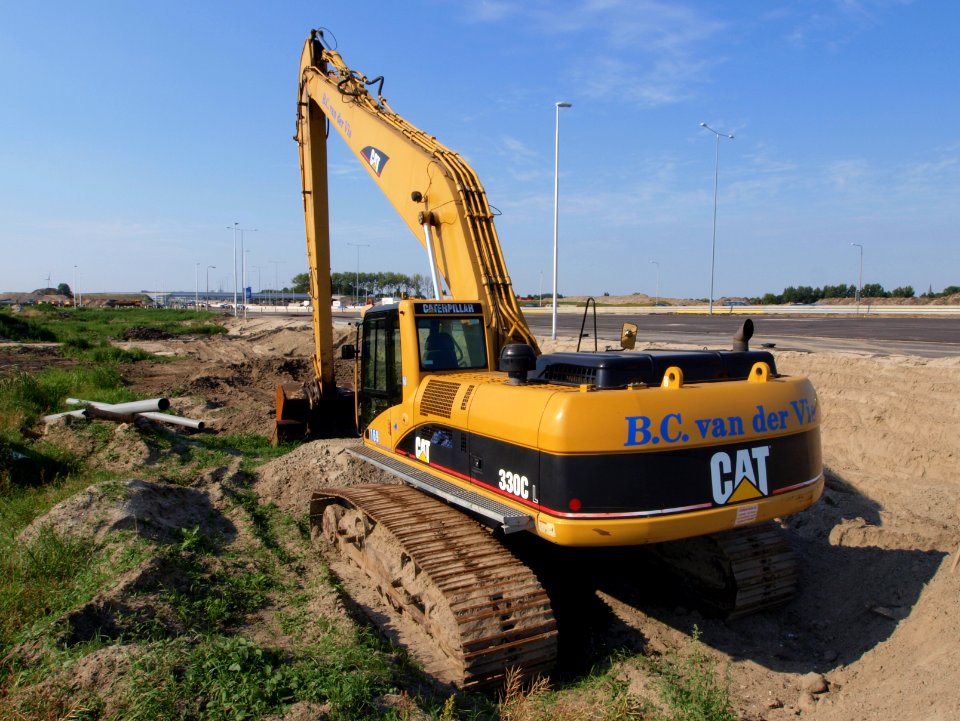 Caterpillar C330CL p3