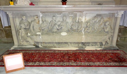 Cathédrale de Toul dessous de l'autel de la Piéta, relief de la Cène