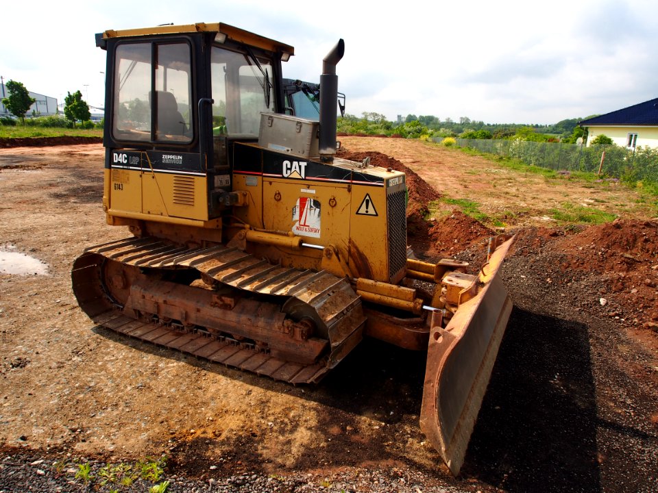 Caterpillar D4C LGP at Zweibrucken, pic4