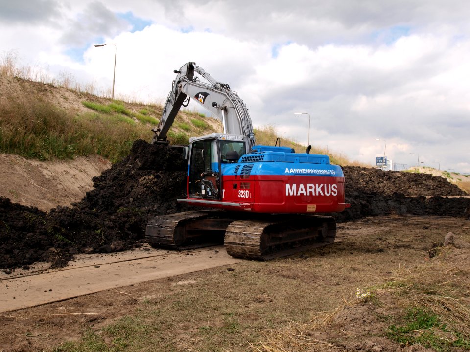 Caterpillar 323DL (owner Markus) p2