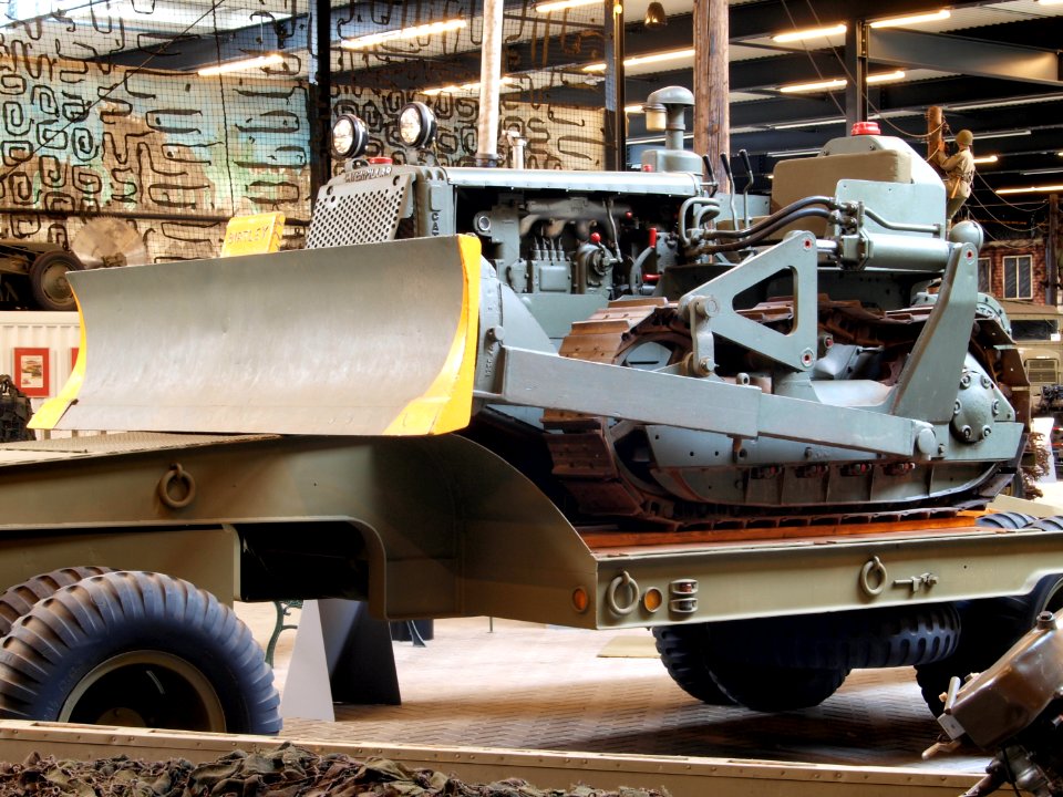 Caterpillar D4, Birtly pic3