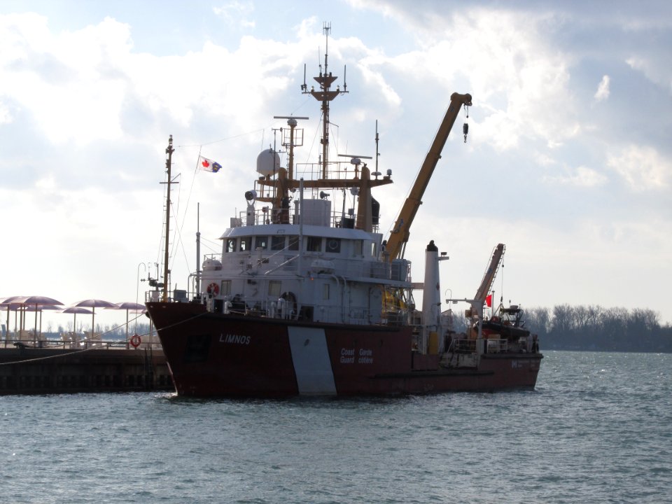 CCGS Limnos Jarvis Slip pvoberstein 01