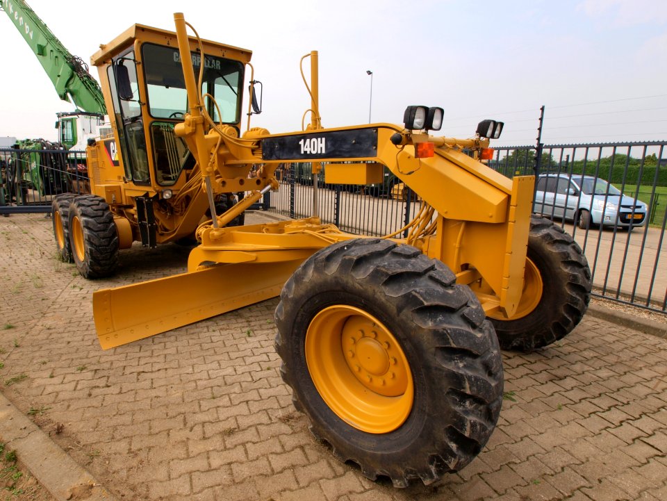Caterpillar VHP-185 140H slightly other config p3