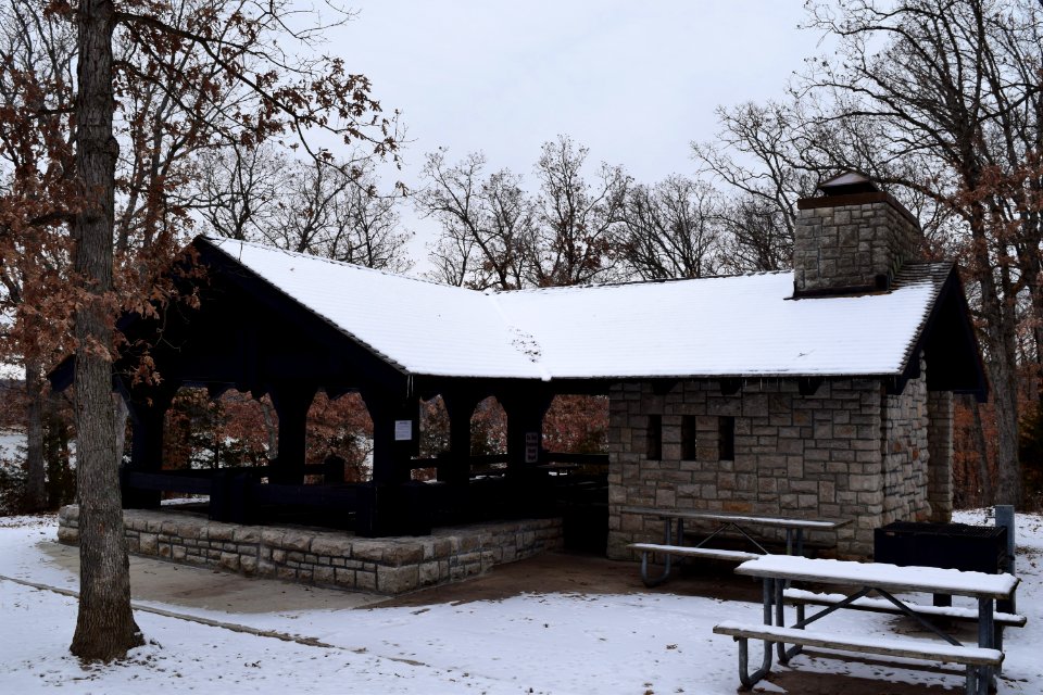 CCC picnic shelter at Buzzard's Roost, Mark Twain State Park
