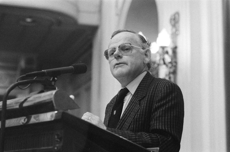 CDA woordvoerder Weijers aan het woord, Bestanddeelnr 933-6194