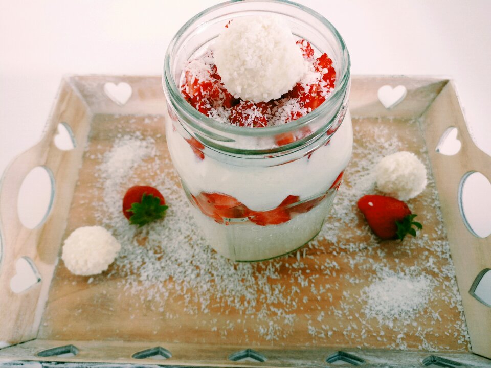 Dessert strawberries coconut