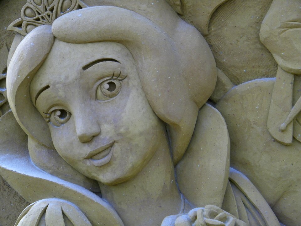 White as snow disney character