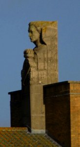 Chapel at Ian Fraser House (St Dunstan's), Greenways, Ovingdean (NHLE Code 1380547) (December 2016) (Carved Figure) (1)