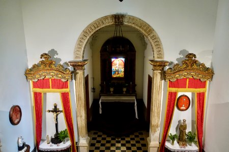 Chapel interior - Quinta das Lágrimas - Coimbra, Portugal - DSC08702