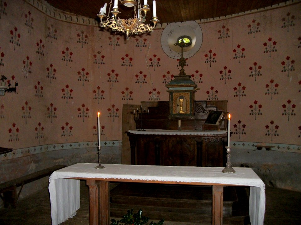 Chapelle de la Trinité de Lesparts 04