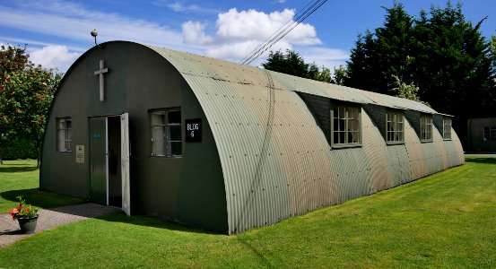 Chapel in Nissen hut at Yorkshire Air Museum (8156a)