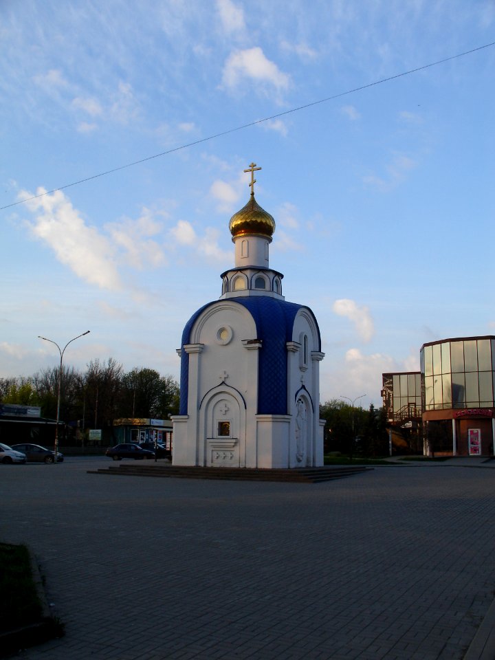 Chapel of Kazan icon in Taganrog - N corner