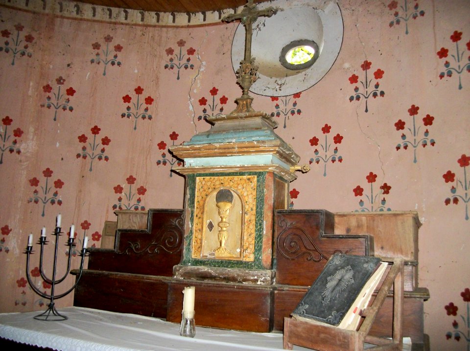 Chapelle de la Trinité de Lesparts 12