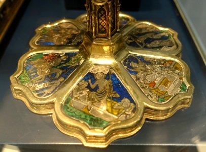 Chalice base, Spanish workshop, 1350-1400 AD, silver, translucent enamels - Museo Nacional de Artes Decorativas - Madrid, Spain - DSC08038