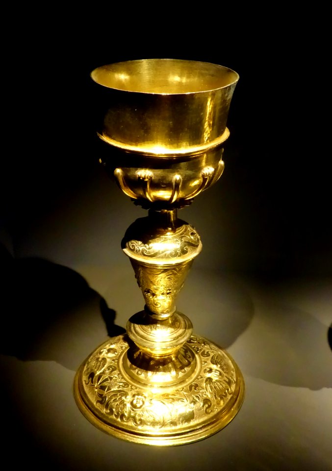 Chalice, 1550-1600 - Museu Nacional de Machado de Castro - Coimbra, Portugal - DSC00074