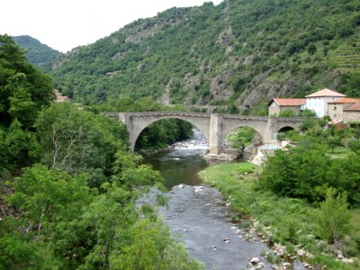 Chalencon (Ardèche, Fr) l'Eyrieux, Pont de Chervil