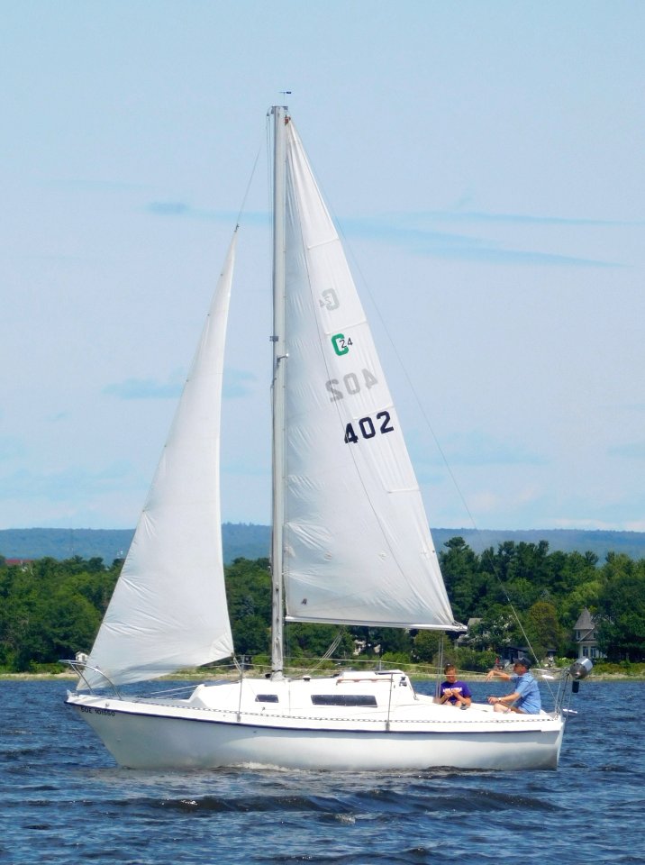 Challenger 24 sailboat Alcyone 1934