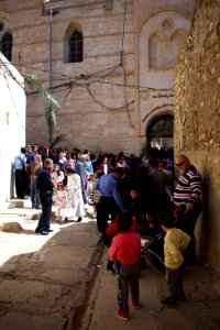 Chaldean Catholics in alQosh enjoying the festival and parade in 2018 for Palm Sunday 04