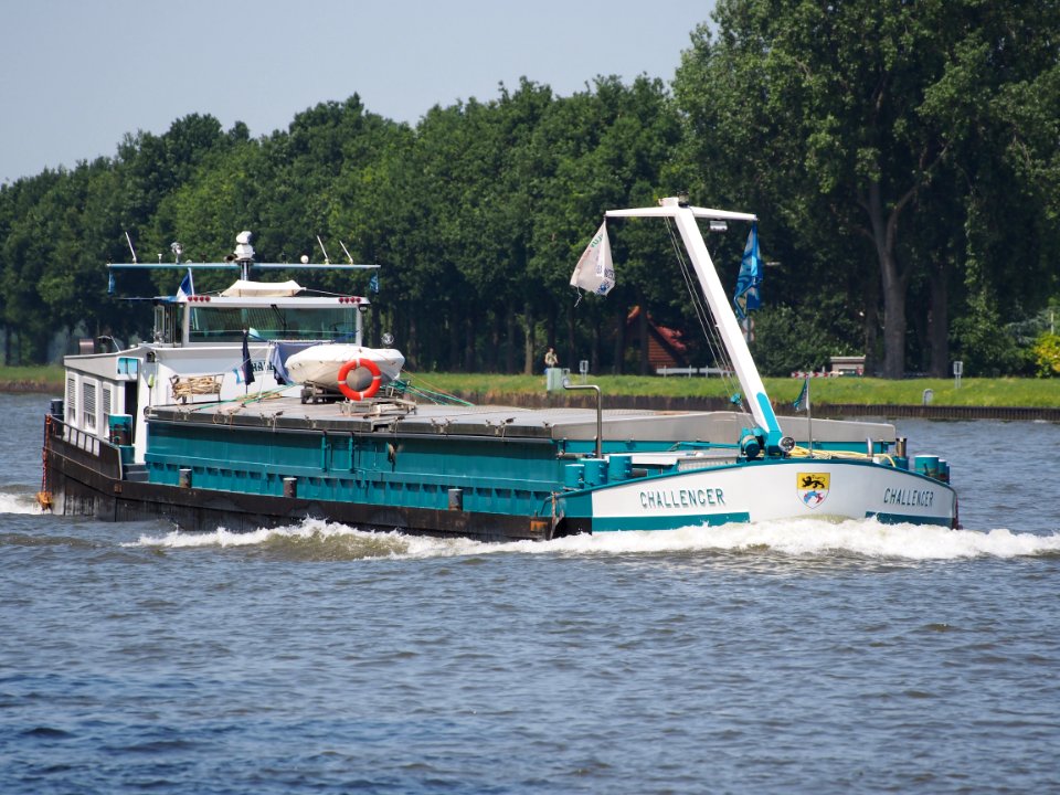 Challenger - ENI 01822554, Amsterdam-Rijnkanaal pic1