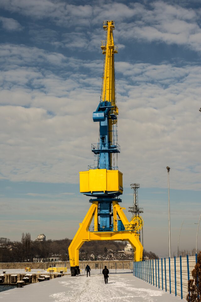 Construction technology equipment
