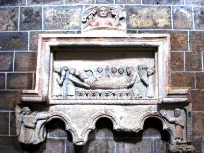 Chamalières-sur-Loire, bas-relief à l' église