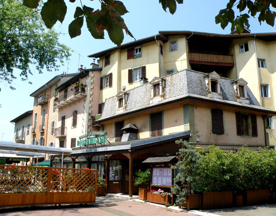 Chambéry Place Monge 2