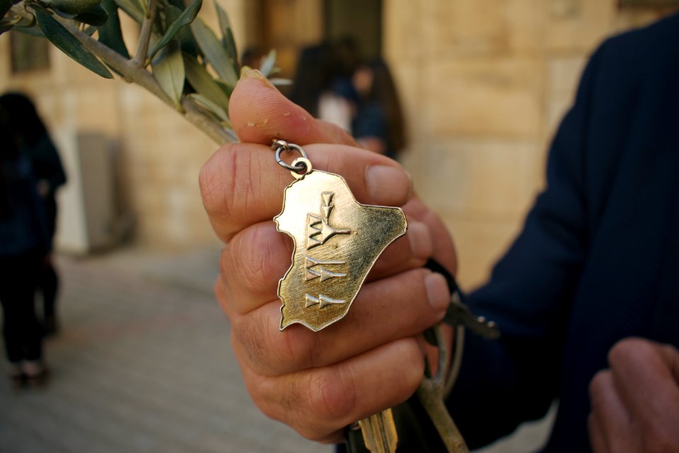 Chaldean Catholics in alQosh enjoying the festival and parade in 2018 for Palm Sunday 09