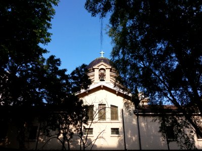 Chapelle Saint-Croix de Lyon - Côté est 2