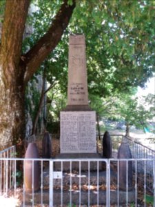 Chapias - Monument aux morts