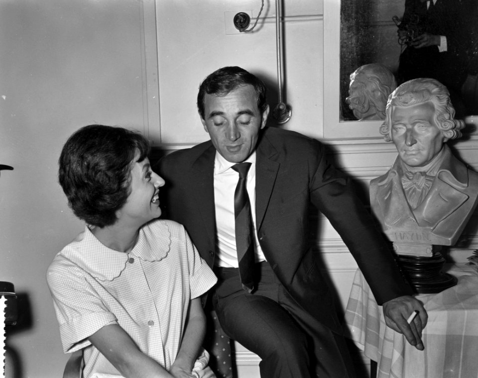 Charles Aznavour en Caterina Valente, Bestanddeelnr 912-9920