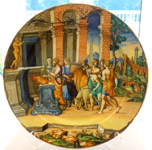 Charger depicting Psyche's Father Consulting the Orcale, after Agostino Veneziano, Italian, Faenza, maybe Virgiliotto Calamella workshop, c. 1550-1575 - California Palace of the Legion of Honor - DSC07648