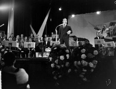 Charles Aznavour, Bestanddeelnr 912-9918