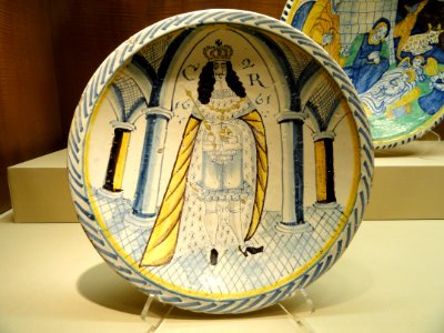 Charger, London, dated 1661 - Nelson-Atkins Museum of Art - DSC08689
