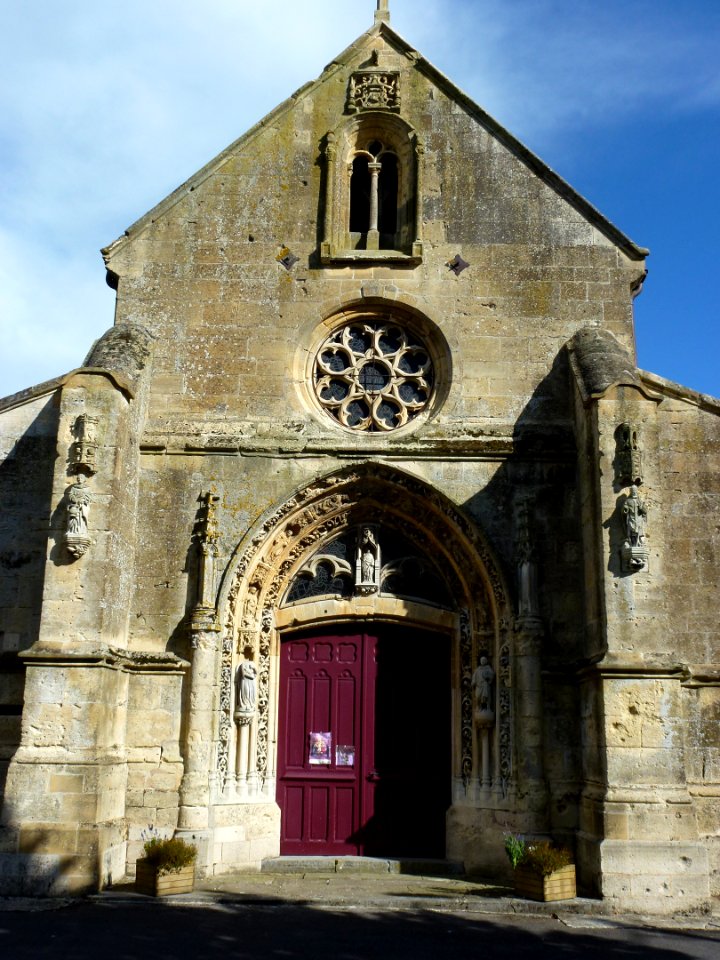 Charbogne (Ardennes) église Saint-Rémi, façade