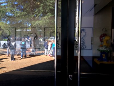 Charles M. Schulz Museum front door photo