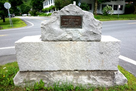 Charles Kellogg Field memorial - Newfane, Vermont - DSC08442