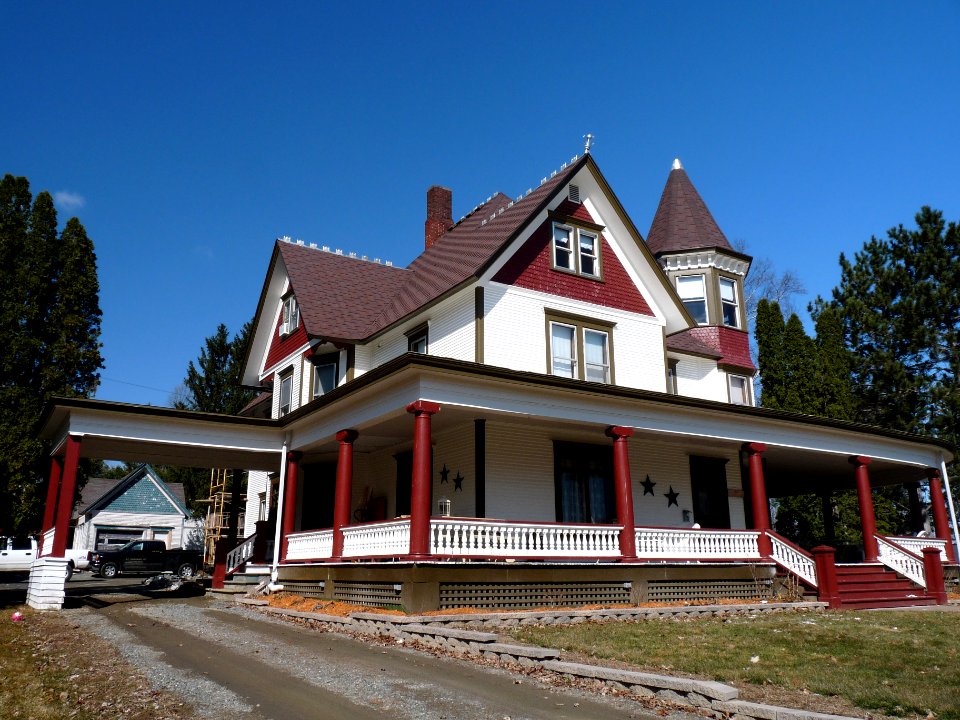 Charles and Theresa Cornelius House Neillsville